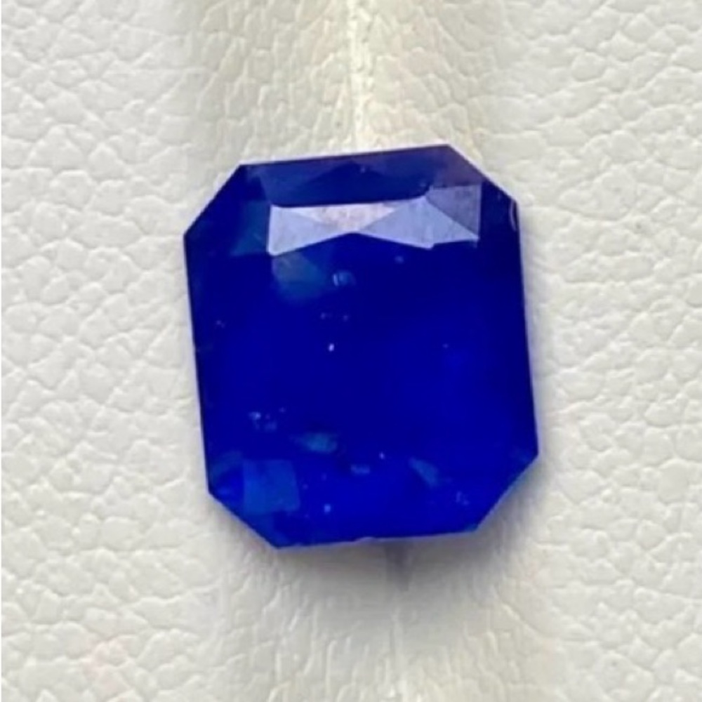 2.85 carat Natural Blue Ceylon Sapphire Octagon Faceted Gemstone
